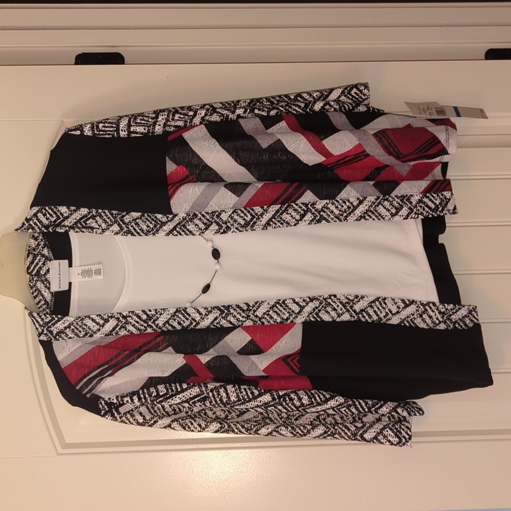 Alfred Dunner Barcelona Blouse with Necklace